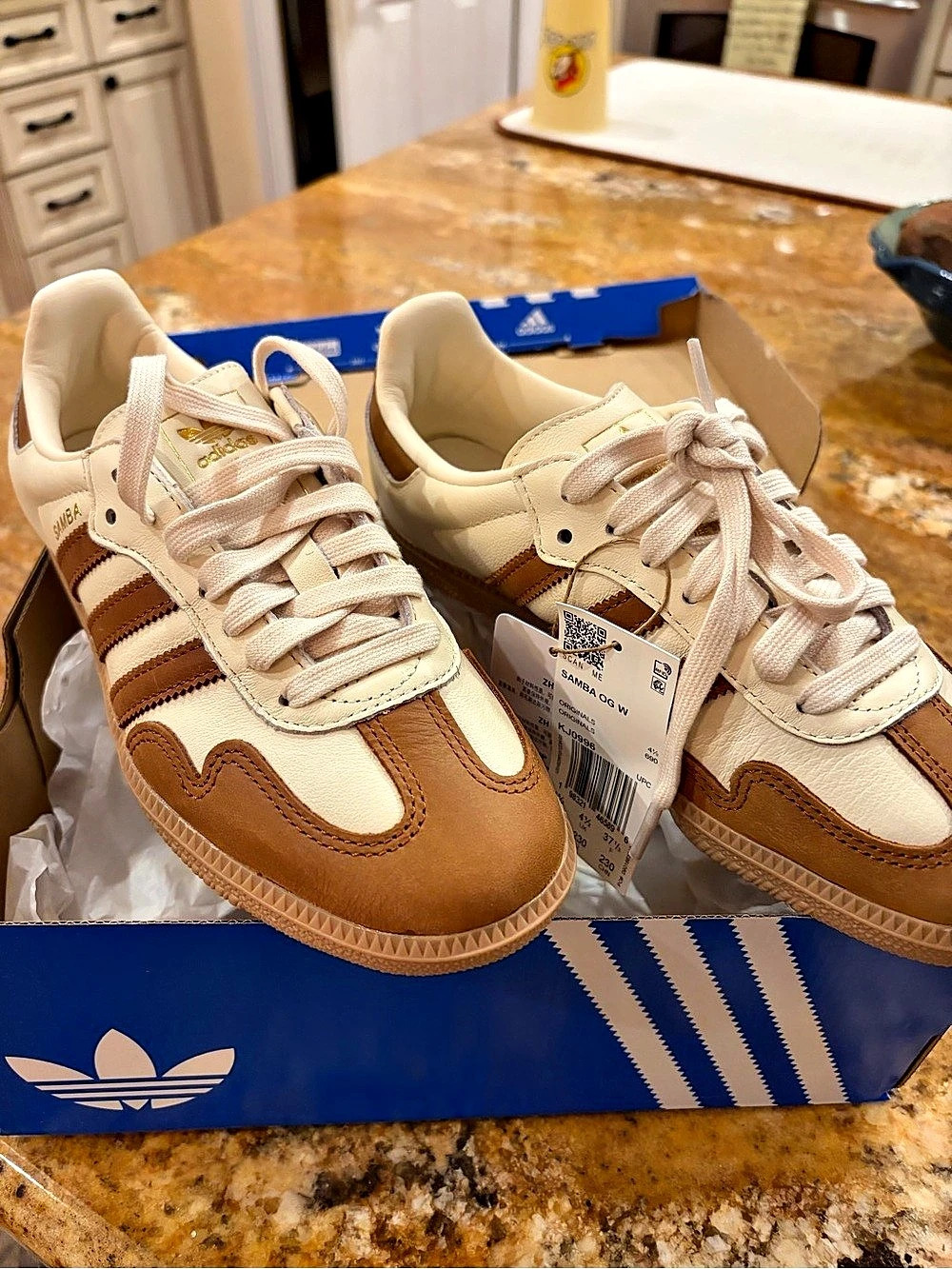 adidas Samba OG Sneakers in Brown & Cream US 6 NWT